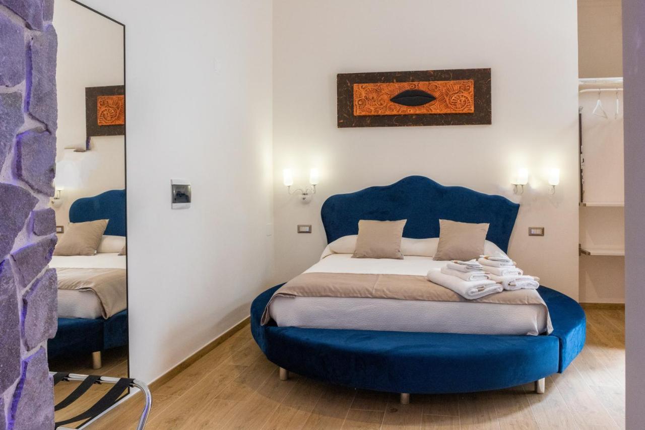 טריג'אנו Lovely Rooms - Guest House Suites מראה חיצוני תמונה